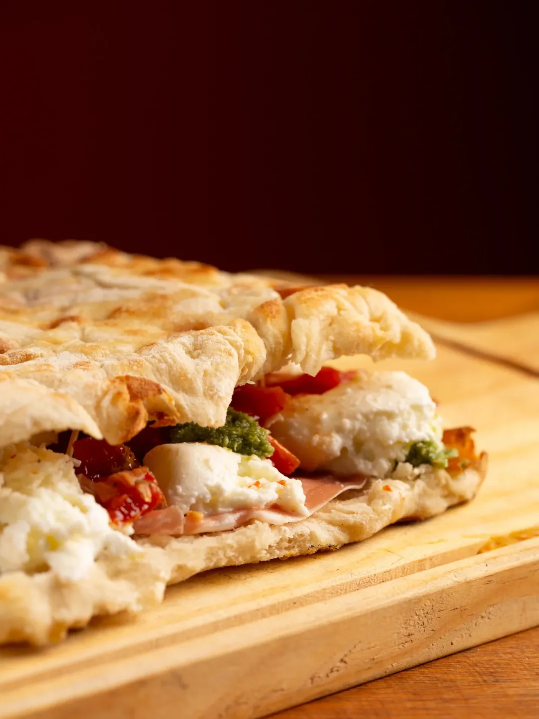 Focaccia romana, Parma, mozzarella di bufala e pesto