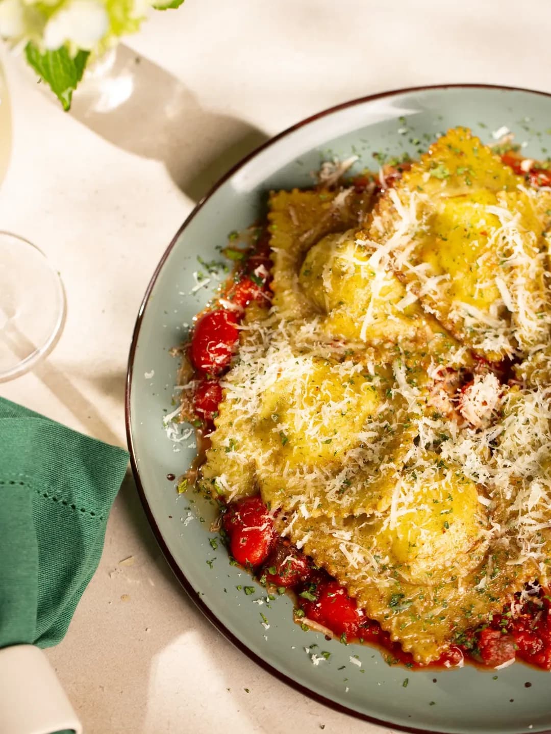 Ravioli al pomodoro
